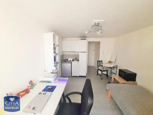 Appartement à louer 1 pièce 17.27m² Clermont-Ferrand (63000)