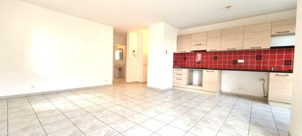 LUCCIANA : appartement T3 (64 m²) à louer