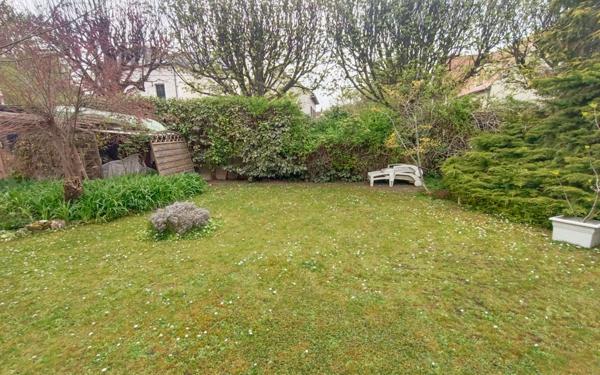 Maison à vendre    5 pièces •  Créteil