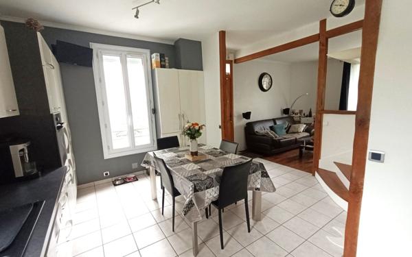 Maison à vendre    5 pièces •  Créteil