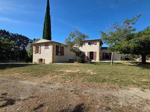 Achat bastide, Luynes, 7 pièces, 210 m².