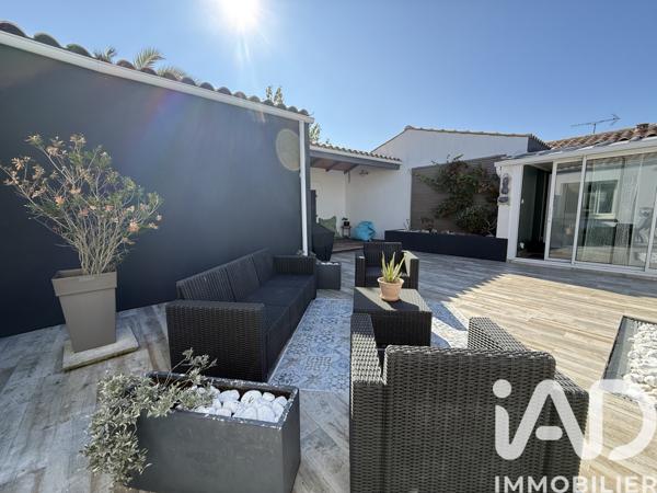 Maison à vendre 6 pièces 178 m² L'Houmeau