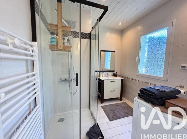 Maison à vendre 6 pièces 178 m² L'Houmeau