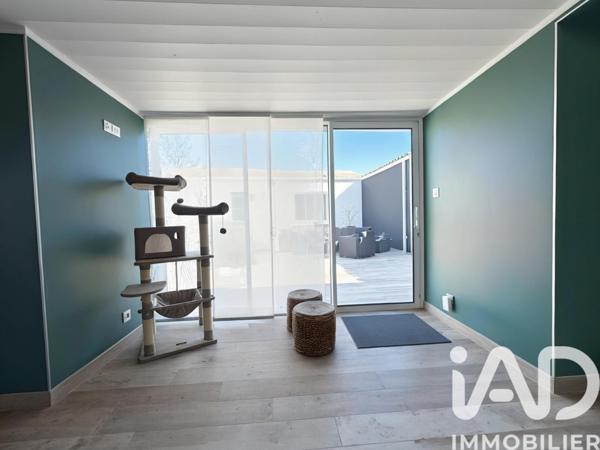 Maison à vendre 6 pièces 178 m² L'Houmeau