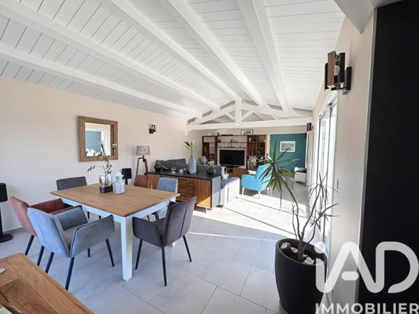 Maison à vendre 6 pièces 178 m² L'Houmeau