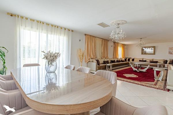 Maison à vendre 416 960 € Sainte-Eulalie 6 p 166 m² DPE B