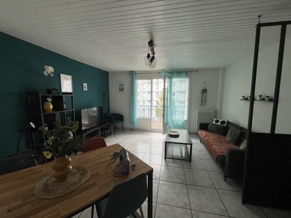 COLOCATION BOULEVARD MONTAIGNE- LA2323
