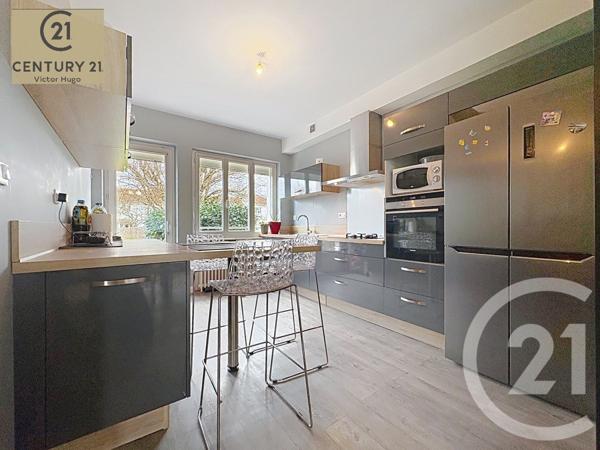 Maison à vendre  6 pièces - 170,28 m2 COUZEIX - 87