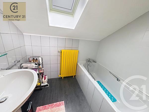 Maison à vendre  6 pièces - 170,28 m2 COUZEIX - 87