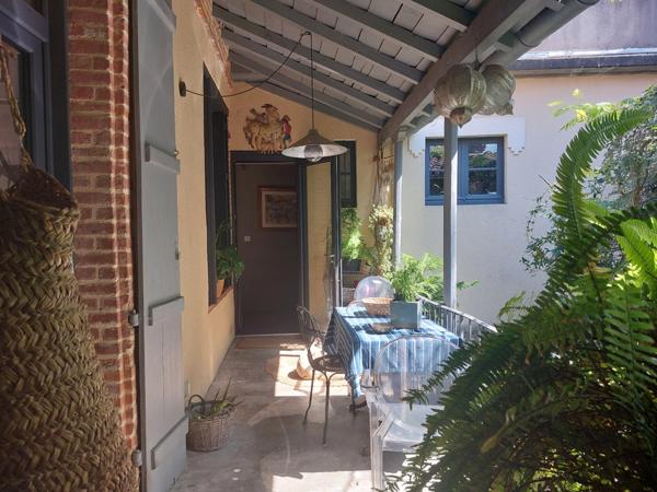 QUARTIER SAINT MICHEL. Maison à vendre 4 pièces MONTAUBAN (82) avec dépendance aménageable et jardin cloturé.