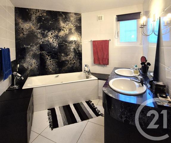 Maison à vendre  7 pièces - 200 m2 ROANNE - 42