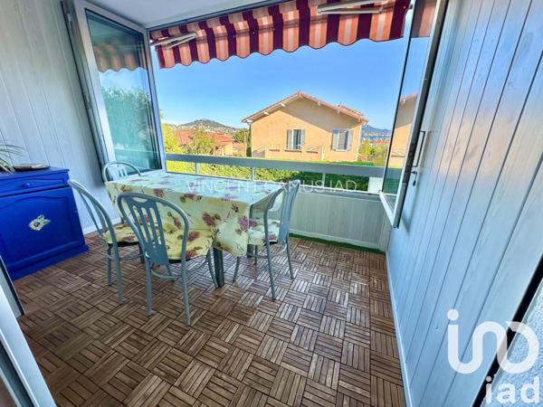 Appartement 1 pièce de 32 m² à Sanary-sur-Mer (83110)