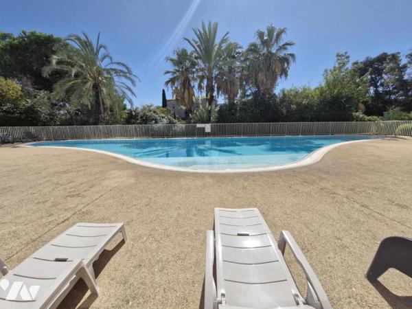 Appartement T4 + 2 emplacements de parking