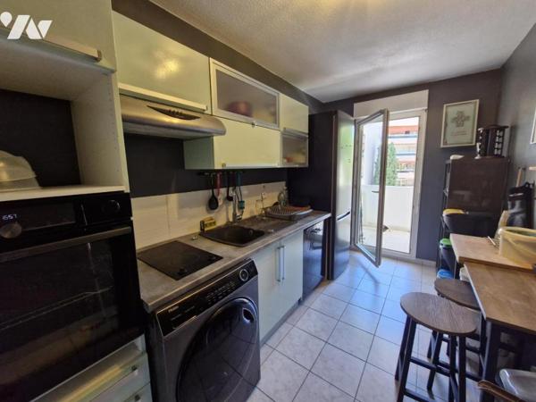 Appartement T4 + 2 emplacements de parking