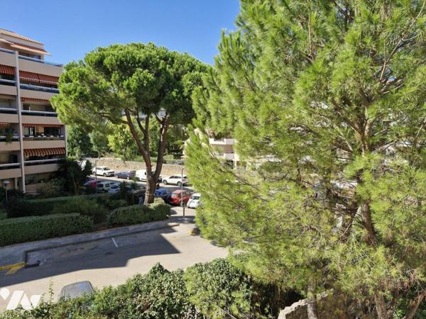 Appartement T4 + 2 emplacements de parking