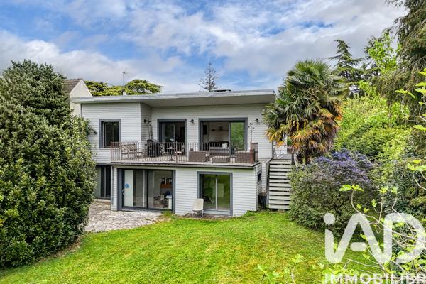 Maison à vendre 10 pièces 266 m² Villennes-sur-Seine
