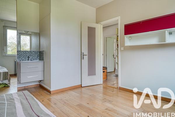 Maison à vendre 10 pièces 266 m² Villennes-sur-Seine