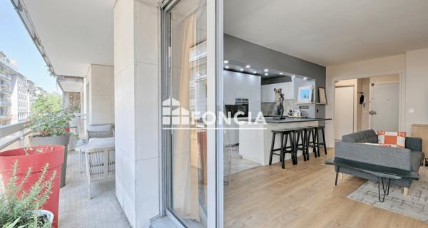 À vendre Appartement 3 pièces 74 m² - Paris 75014