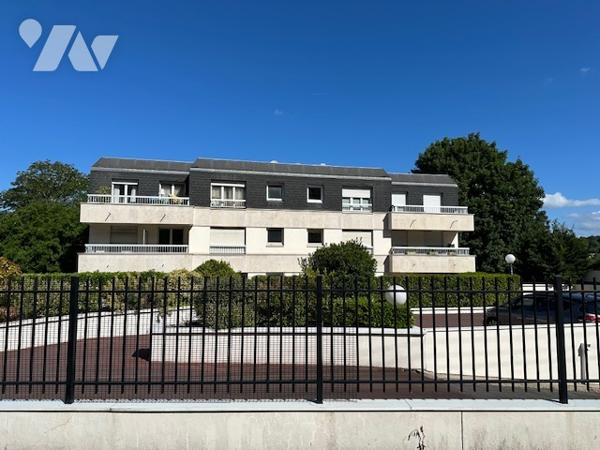 Appartement à vendre à Montmorency (95160) dans le Val-d'Oise (95), 3 pièces, 65 m2, rez-de-jardin.