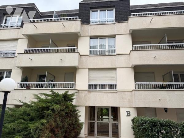 Appartement à vendre à Montmorency (95160) dans le Val-d'Oise (95), 3 pièces, 65 m2, rez-de-jardin.