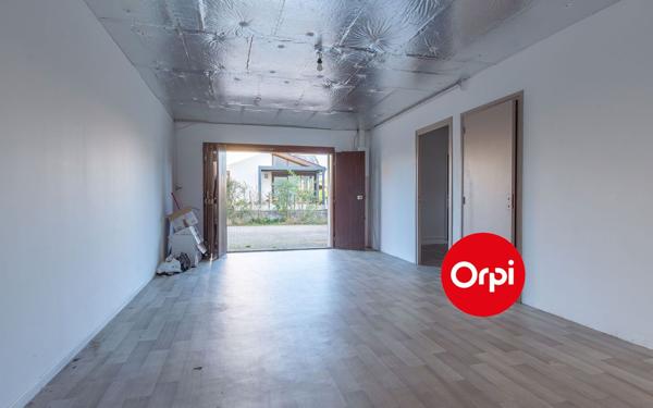 Maison à vendre    6 pièces •  Saint-Priest