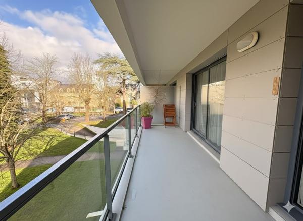 Appartement carré volney