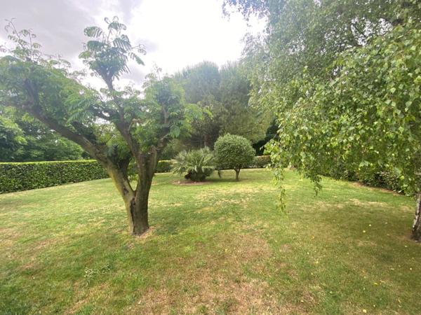 Maison  5 pièce(s)  3 chambre(s)  145 m²