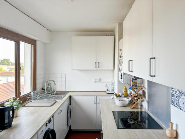 T4 avec garage, cave et balcon à Caudéran