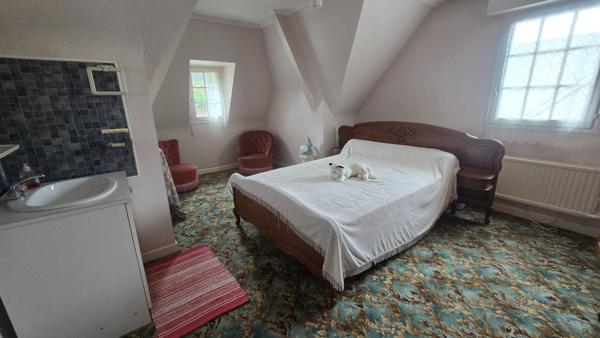 Maison à LOUDEAC, 22600 - 8 pièces 235m²