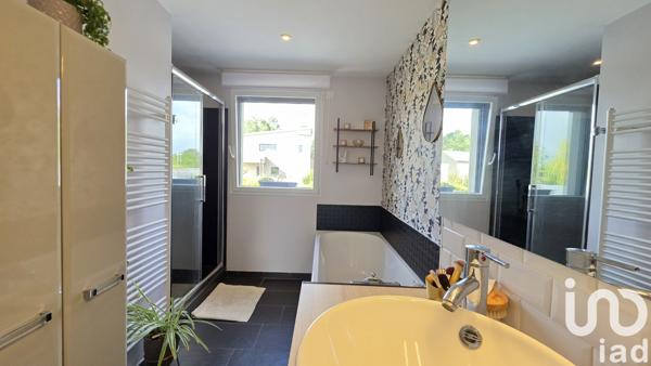 Maison à vendre 5 pièces 140 m² Langueux