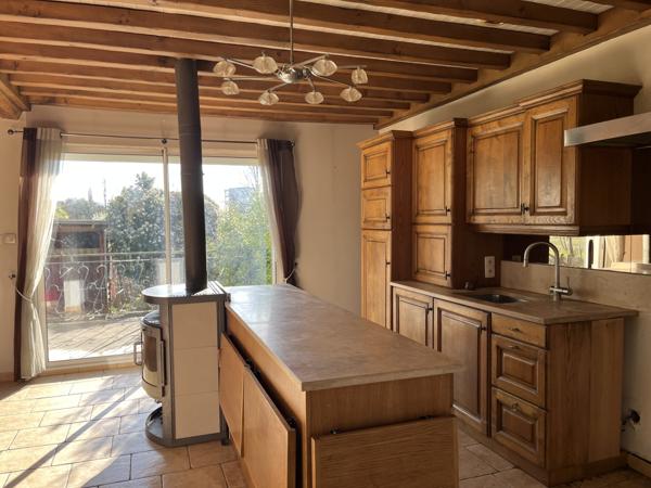 Hières-sur-Amby (38118) HIERES SUR AMBY - MAISON 60 m² AVEC 2 CHAMBRES, CAVE ET GARAGE SUR TERRAIN NON CONSTRUCTIBLE