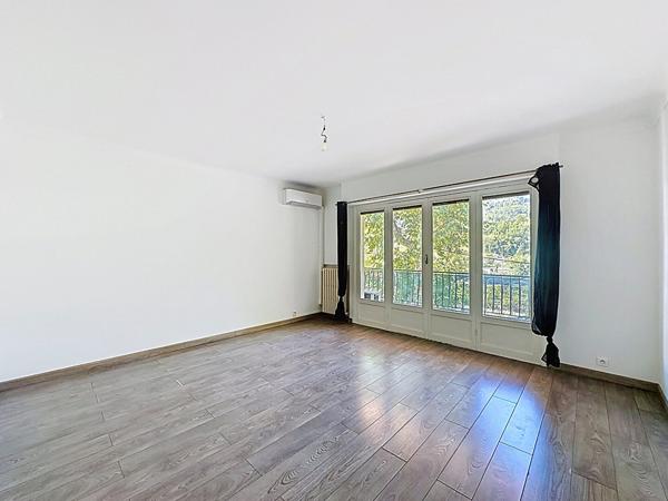 Appartement Contes 3 pièce(s) 62.69 m2