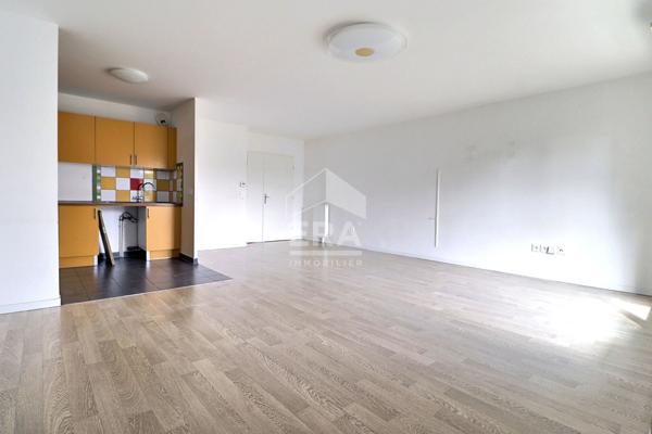 À vendre ? Bel appartement familial de 4 pièces de 92 m² avec extérieur