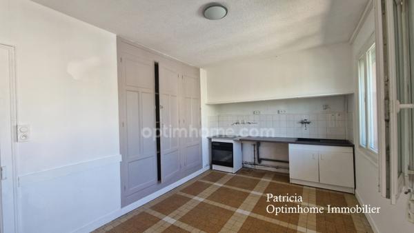 Maison à vendre 10 pièces PINEUILH (33)