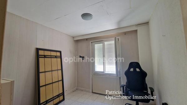 Maison à vendre 10 pièces PINEUILH (33)