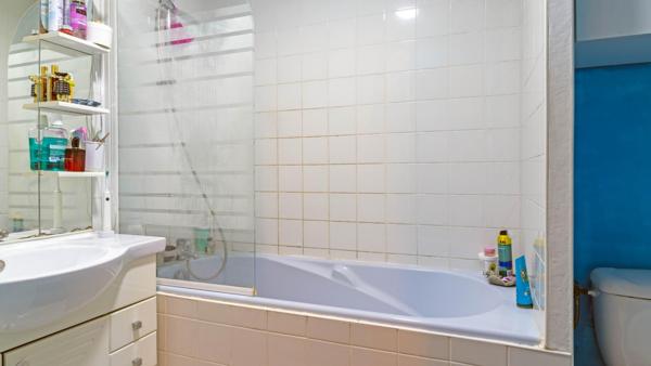 Local d’activité avec logement de fonction – Accès autoroute immédiat