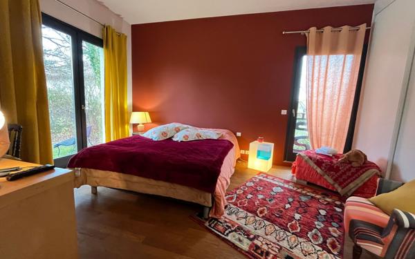 Maison à vendre    7 pièces • 227,57 m2 Bourg-en-Bresse