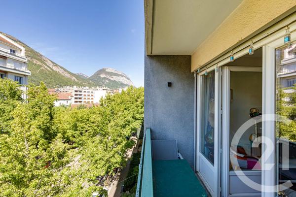 Appartement T2 à vendre  2 pièces - 58,79 m 2   GRENOBLE  - 38