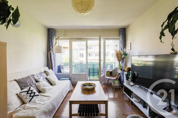 Appartement T2 à vendre  2 pièces - 58,79 m 2   GRENOBLE  - 38
