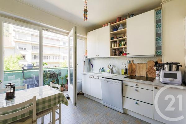 Appartement T2 à vendre  2 pièces - 58,79 m 2   GRENOBLE  - 38