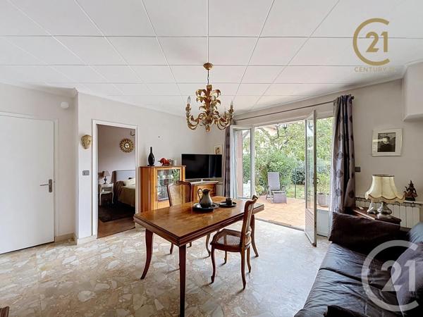 Maison à vendre  3 pièces - 54,05 m 2   PIERRE BENITE  - 69