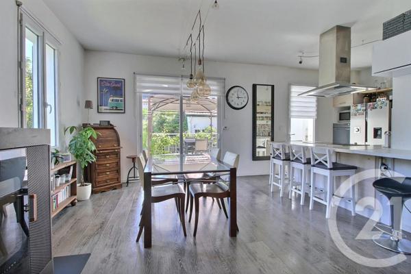 Maison à vendre  5 pièces - 100 m 2   THONON LES BAINS  - 74
