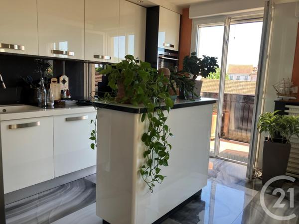 Appartement F3 à vendre  3 pièces - 67 m2 GENNEVILLIERS - 92
