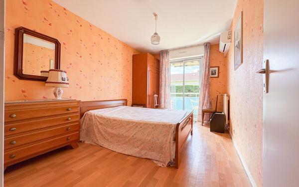 Appartement à vendre    3 pièces • 78 m2 Billère