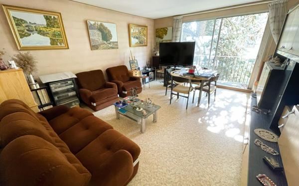 Appartement à vendre    3 pièces • 68,25 m2 Fresnes