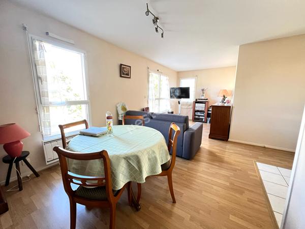 Appartement Rennes - T2 - SAINT HELIER - LUMINEUX - RECENT - GARAGE