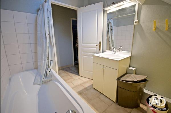 Maison à vendre 5 pièces 131 m² Saint-Germain-lès-Arpajon