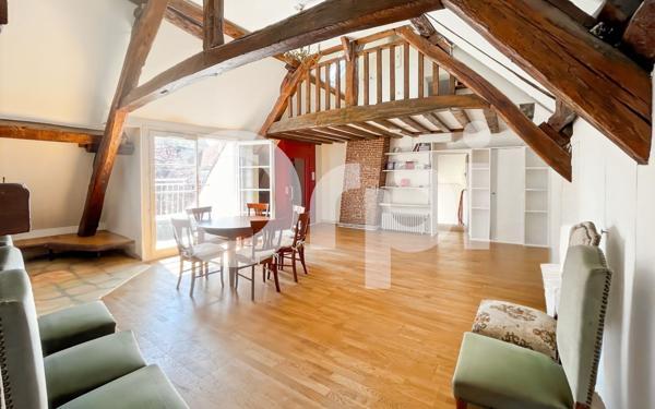 Maison à vendre    5 pièces • 210,77 m2 Senlis