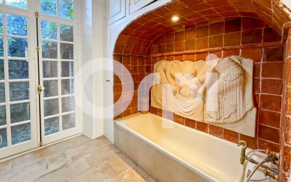 Maison à vendre    5 pièces • 210,77 m2 Senlis