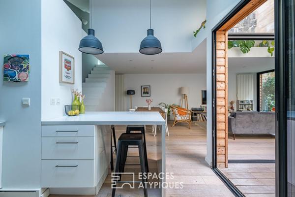 Loft en rez-de-chaussée avec terrasse et grand garage